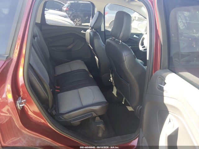 Продажа на аукционе авто 2018 Ford Escape Se, vin: 1FMCU9GD4JUA85140, номер лота: 46040046