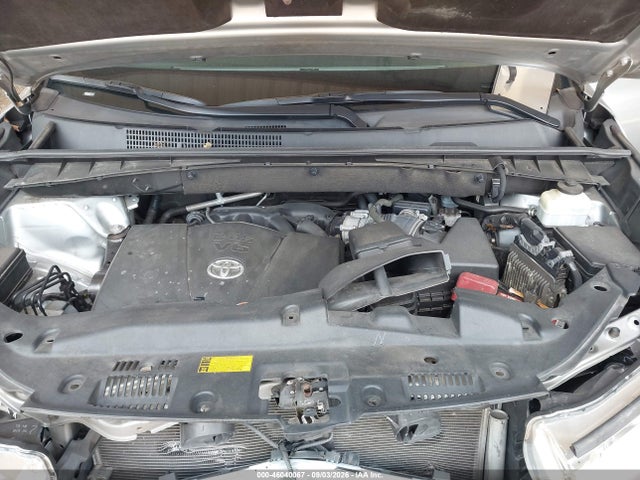 Продаж на аукціоні авто 2019 Toyota Highlander Le, vin: 5TDBZRFH6KS924779, номер лоту: 46040067