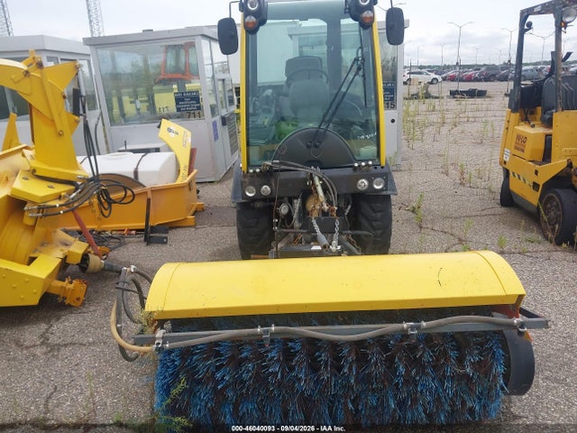 Aukcja sprzedaży 2000 Holder Multipurpose C4.74, vin: 807000000044022, numer aukcji: 46040093