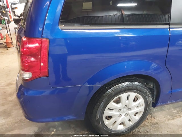 46040098 :رقم المزاد ، 2C4RDGBG6JR297023 vin ، 2018 Dodge Grand Caravan Se مزاد بيع
