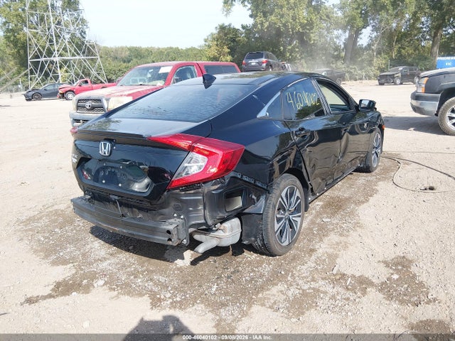 Продажа на аукционе авто 2017 Honda Civic Ex-t, vin: 19XFC1F30HE011074, номер лота: 46040102