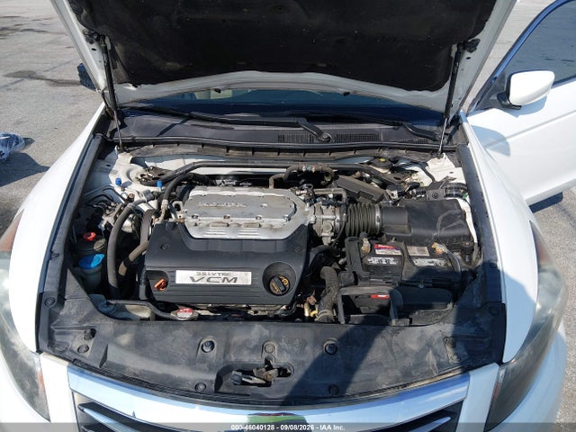 46040128 :رقم المزاد ، 5KBCP3F82BB004600 vin ، 2011 Honda Accord 3.5 Ex-l مزاد بيع