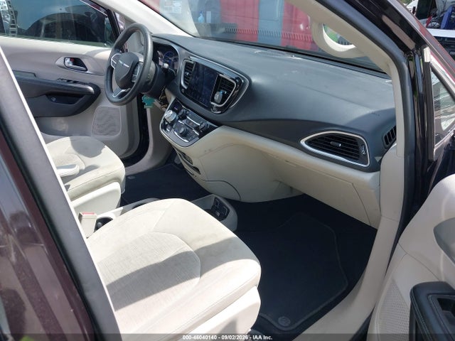 Chrysler Pacifica Hybrid Touring Plus 2018 2C4RC1H77JR311664 Image 5