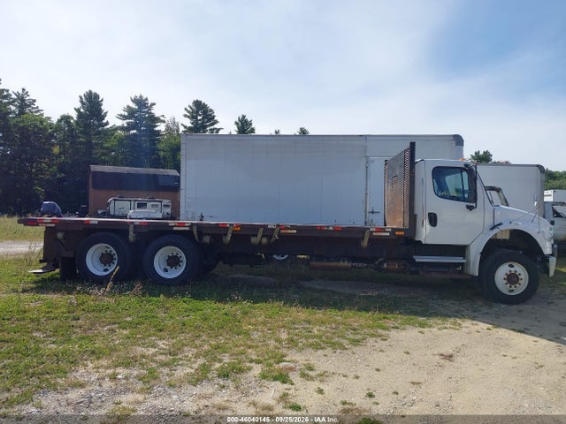 Продажа на аукционе авто 2017 Freightliner M2 106 Medium Duty, vin: 1FVHCYCY3HHJB2024, номер лота: 46040145