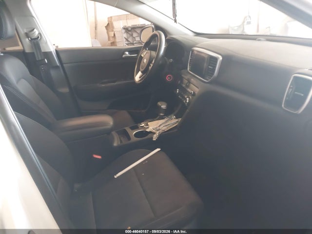 Продажа на аукционе авто 2020 Kia Sportage Lx, vin: KNDPMCAC3L7747763, номер лота: 46040157