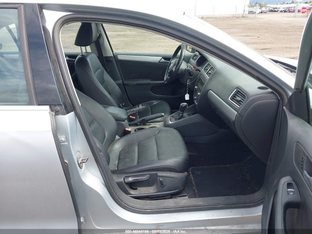 Продажа на аукционе авто 2013 Volkswagen Jetta 2.5l Se, vin: 3VWDP7AJ1DM392659, номер лота: 46040186