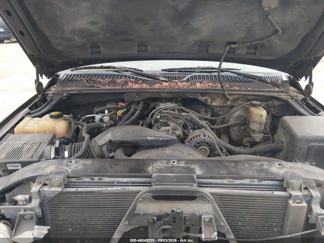 Aukcja sprzedaży 2001 Chevrolet Suburban 1500 Ls, vin: 3GNFK16T21G187807, numer aukcji: 46040225