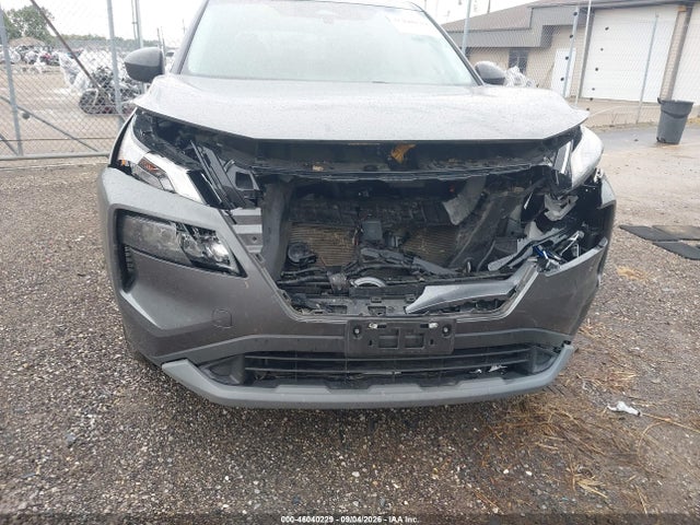 46040229 :رقم المزاد ، 5N1BT3AB8PC876241 vin ، 2023 Nissan Rogue S Intelligent Awd مزاد بيع