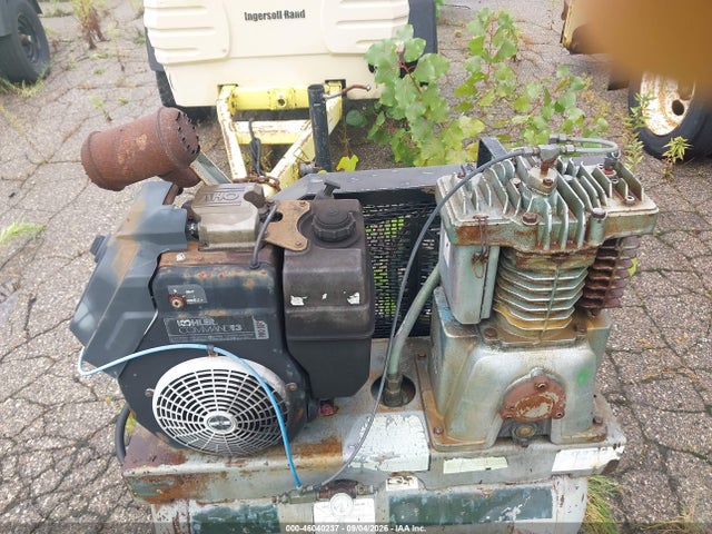 46040237 :رقم المزاد ، A801340 vin ، 2000 Curtis Portable Compresso Other مزاد بيع