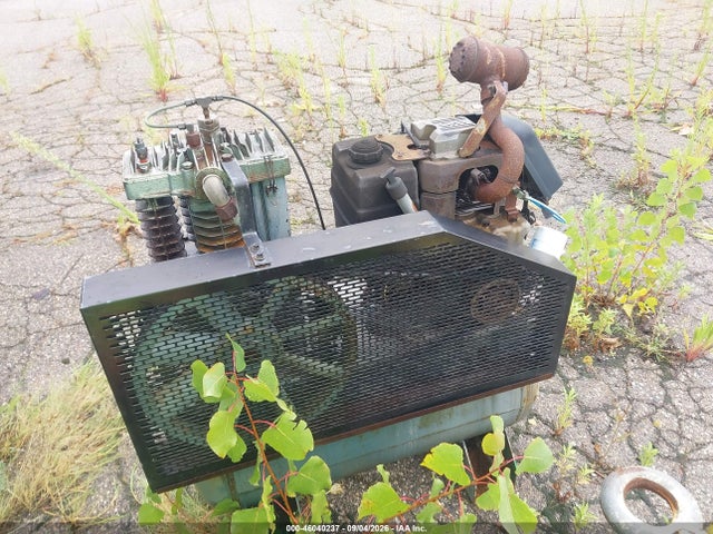 46040237 :رقم المزاد ، A801340 vin ، 2000 Curtis Portable Compresso Other مزاد بيع