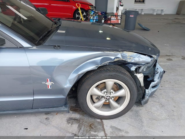 Продажа на аукционе авто 2006 Ford Mustang V6, vin: 1ZVHT80N265261840, номер лота: 46040239