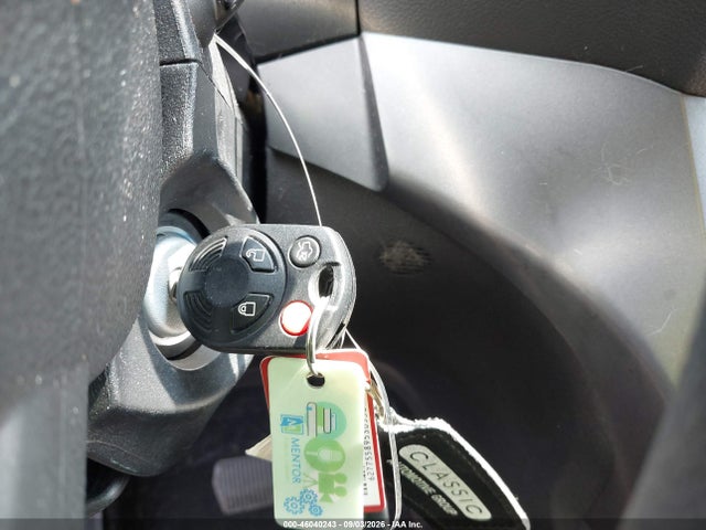 Продажа на аукционе авто 2017 Ford Escape Se, vin: 1FMCU9GD9HUD06693, номер лота: 46040243