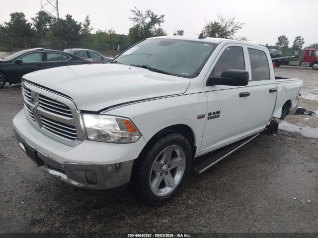 46040267 :رقم المزاد ، 3C6RR7LT9GG345066 vin ، 2016 Ram 1500 Big Horn مزاد بيع