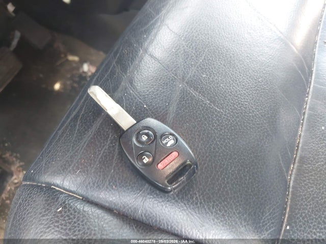 46040278 :رقم المزاد ، 5FNYF3H90EB011689 vin ، 2014 Honda Pilot Touring مزاد بيع