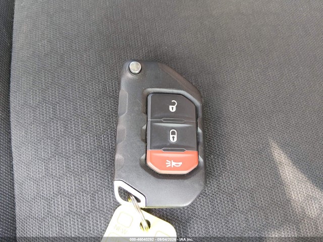 46040292 :رقم المزاد ، 1C4HJXFG2JW246740 vin ، 2018 Jeep Wrangler Unlimited Rubicon 4x4 مزاد بيع