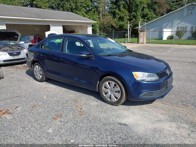 2014 Volkswagen Jetta 1.8t Se მანქანა იყიდება აუქციონზე, vin: 3VWD17AJ6EM262637, აუქციონის ნომერი: 46040302
