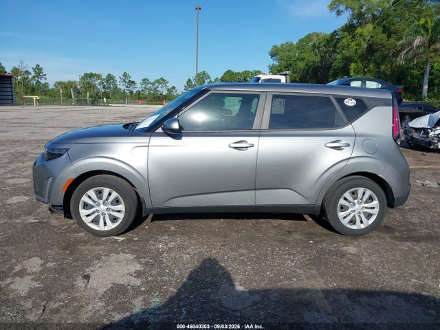 Auction sale of the 2023 Kia Soul Lx, vin: KNDJ23AU0P7188392, lot number: 46040303