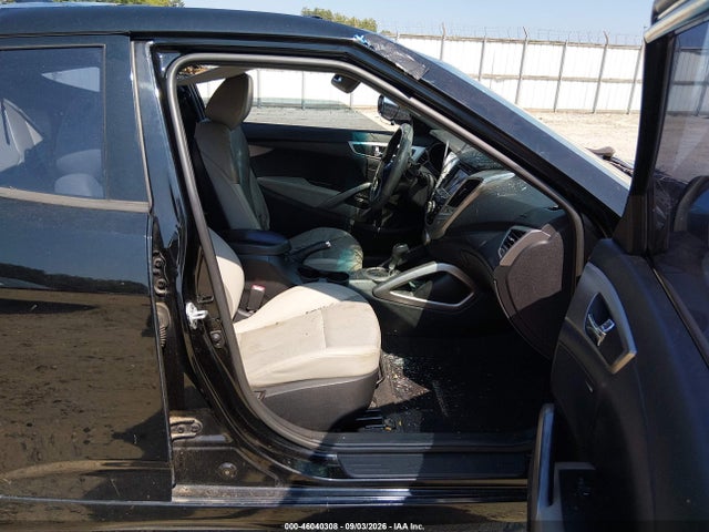 Продажа на аукционе авто 2013 Hyundai Veloster Base W/gray, vin: KMHTC6AD2DU107585, номер лота: 46040308