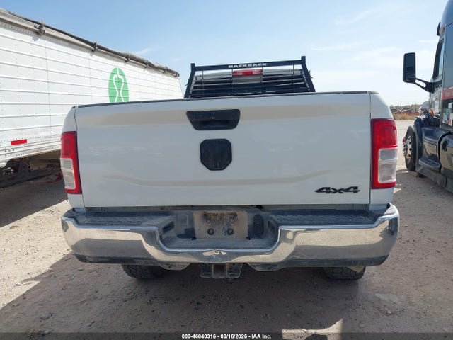 2022 Ram 2500 Tradesman  4x4 8' Box მანქანა იყიდება აუქციონზე, vin: 3C6UR5HJ7NG438333, აუქციონის ნომერი: 46040316