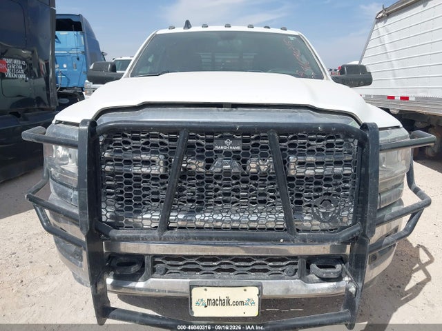 2022 Ram 2500 Tradesman  4x4 8' Box მანქანა იყიდება აუქციონზე, vin: 3C6UR5HJ7NG438333, აუქციონის ნომერი: 46040316