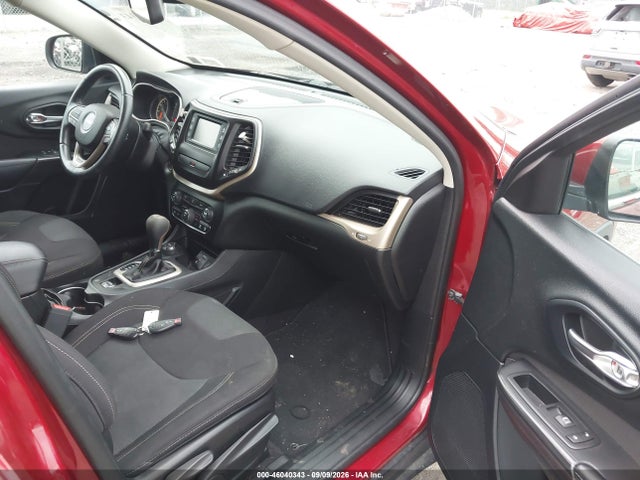 2016 Jeep Cherokee Latitude მანქანა იყიდება აუქციონზე, vin: 1C4PJMCB5GW375244, აუქციონის ნომერი: 46040343