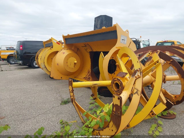 46040347 :رقم المزاد ،  vin ، 2000 Plow Mount Other مزاد بيع