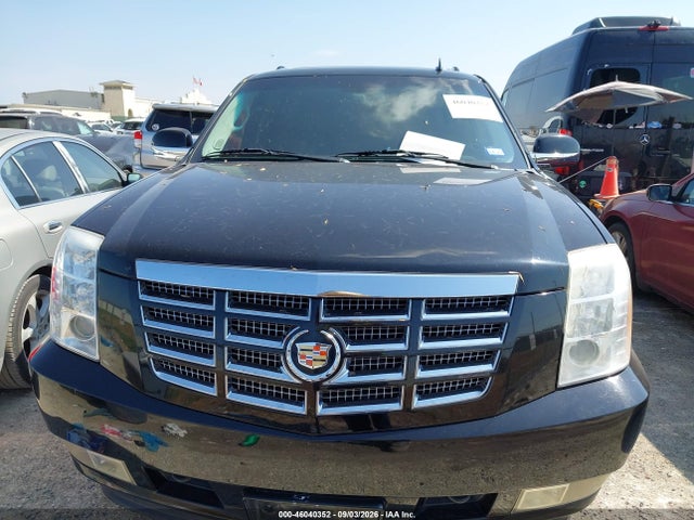 Aukcja sprzedaży 2011 Cadillac Escalade Esv Luxury, vin: 1GYS3HEF9BR396188, numer aukcji: 46040352