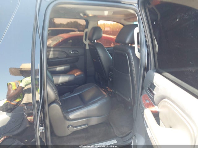 Aukcja sprzedaży 2011 Cadillac Escalade Esv Luxury, vin: 1GYS3HEF9BR396188, numer aukcji: 46040352