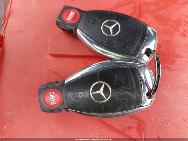 46040354 :رقم المزاد ، WDCGG8HB0AF322998 vin ، 2010 Mercedes-benz Glk 350 4matic مزاد بيع