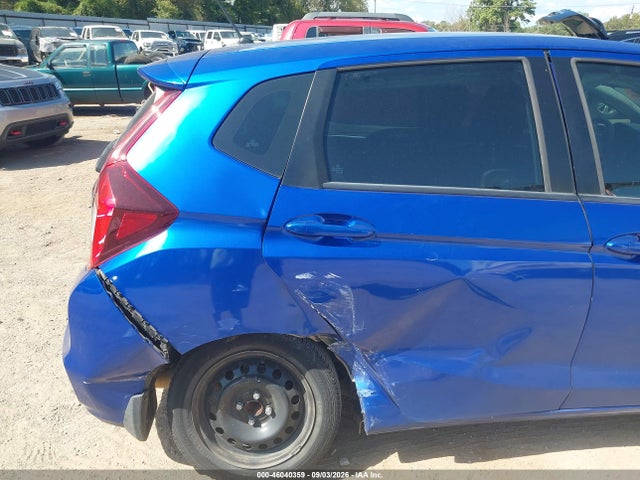 Honda FIT LX 2019 3HGGK5H4XKM751007 Image 17