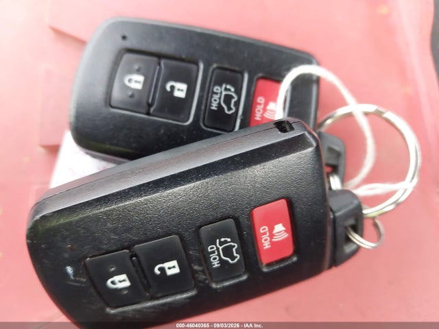 JTMRJREV5GD043460 Toyota Rav4 Hybrid Xle