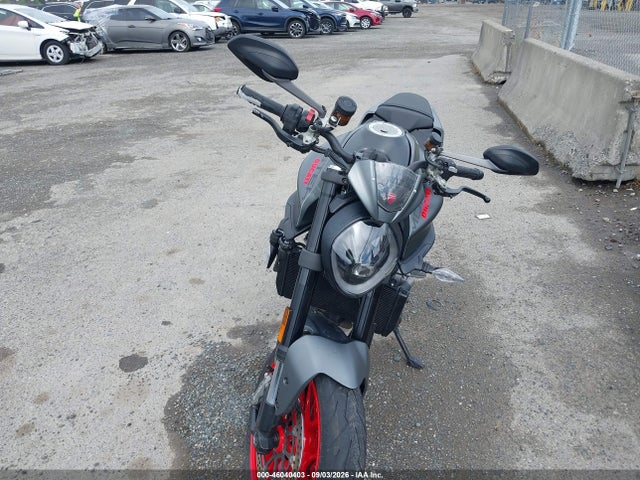 Aukcja sprzedaży 2021 Ducati Monster, vin: ZDMMAMDT8MB001986, numer aukcji: 46040403