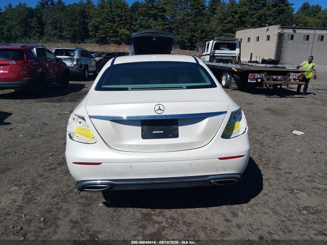 2017 Mercedes-benz E 300 მანქანა იყიდება აუქციონზე, vin: WDDZF4JB6HA158951, აუქციონის ნომერი: 46040414