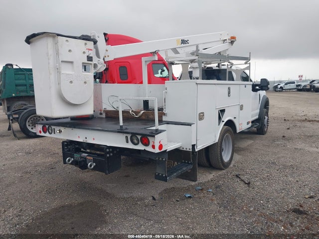 Ford F-450 Chassis Xl 2022 1FDUF4GN6NDA19737 Image 4