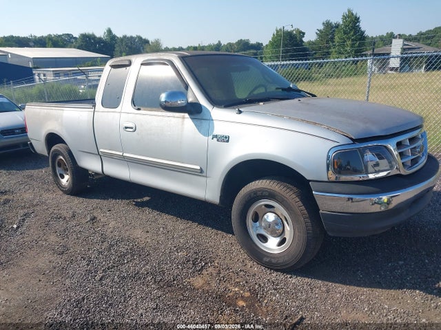 Auction sale of the 2000 Ford F-150 Lariat/work Series/xl/xlt, vin: 1FTRX17W6YNA56218, lot number: 46040457