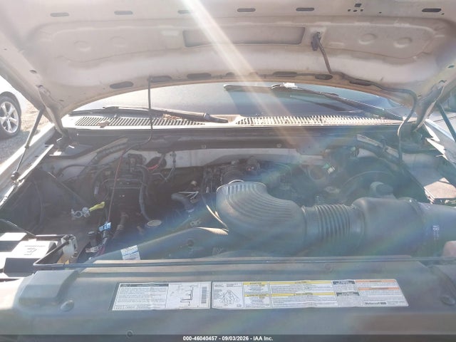 46040457 :رقم المزاد ، 1FTRX17W6YNA56218 vin ، 2000 Ford F-150 Lariat/work Series/xl/xlt مزاد بيع