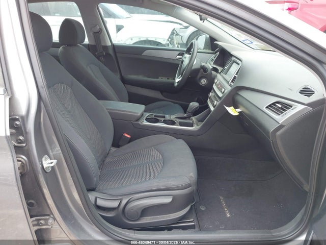 2019 Hyundai Sonata Se მანქანა იყიდება აუქციონზე, vin: 5NPE24AF2KH777036, აუქციონის ნომერი: 46040471