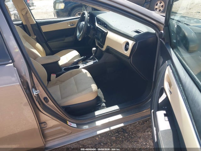 46040495 :رقم المزاد ، 2T1BURHE0HC817391 vin ، 2017 Toyota Corolla Le مزاد بيع