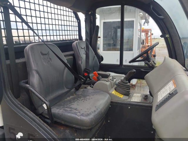 46040505 :رقم المزاد ، A94Y11245 vin ، 2000 Bobcat Other مزاد بيع