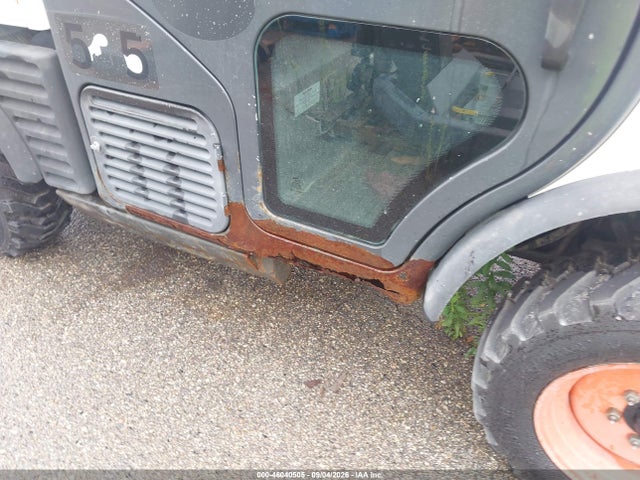 46040505 :رقم المزاد ، A94Y11245 vin ، 2000 Bobcat Other مزاد بيع