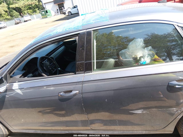 46040528 :رقم المزاد ، 1VWSA7A39MC010163 vin ، 2021 Volkswagen Passat 2.0t Se مزاد بيع
