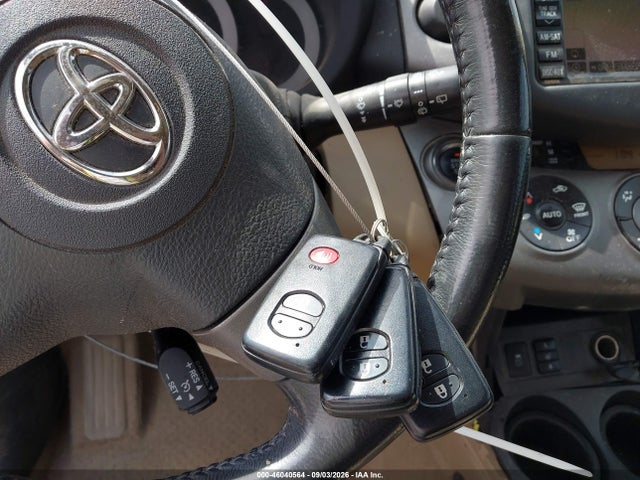 2010 Toyota Rav4 Limited V6 მანქანა იყიდება აუქციონზე, vin: 2T3YK4DV4AW008349, აუქციონის ნომერი: 46040564