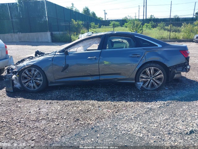 Продажа на аукционе авто 2019 Audi A6 55 Premium, vin: WAUL2AF22KN115451, номер лота: 46040578