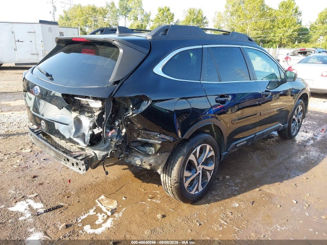 46040596 :رقم المزاد ، 4S4BTANC7N3252418 vin ، 2022 Subaru Outback Limited مزاد بيع