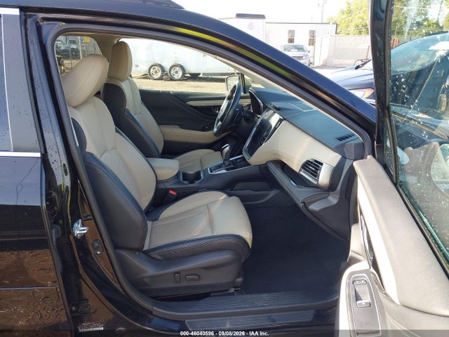 46040596 :رقم المزاد ، 4S4BTANC7N3252418 vin ، 2022 Subaru Outback Limited مزاد بيع