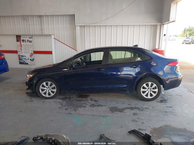 Продажа на аукционе авто 2022 Toyota Corolla Le, vin: JTDEPMAE1NJ202253, номер лота: 46040639