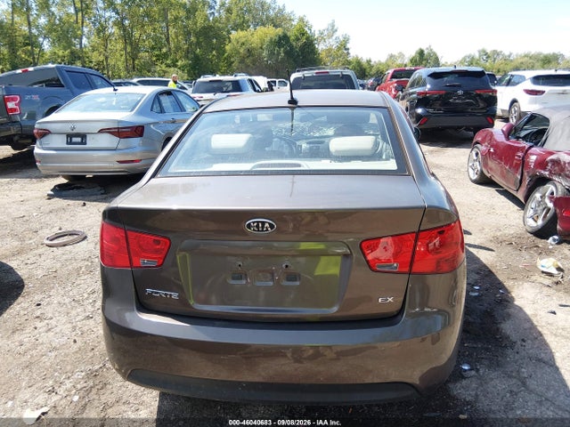 2013 Kia Forte Ex მანქანა იყიდება აუქციონზე, vin: KNAFU4A2XD5722426, აუქციონის ნომერი: 46040683