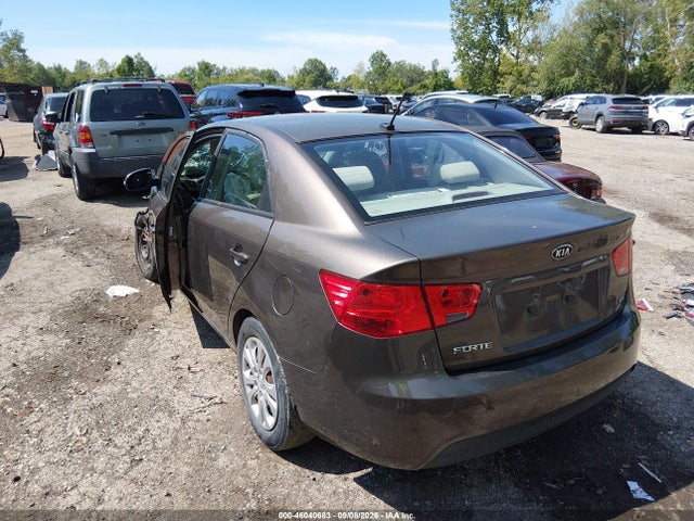 2013 Kia Forte Ex მანქანა იყიდება აუქციონზე, vin: KNAFU4A2XD5722426, აუქციონის ნომერი: 46040683