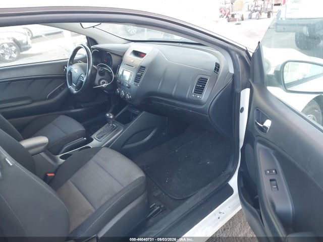46040731 :رقم المزاد ، KNAFX6A81G5577451 vin ، 2016 Kia Forte Koup Ex مزاد بيع