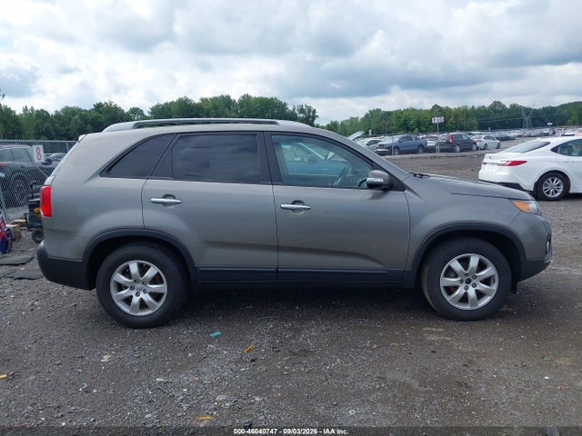 Продажа на аукционе авто 2012 Kia Sorento Lx V6, vin: 5XYKT4A26CG287897, номер лота: 46040747